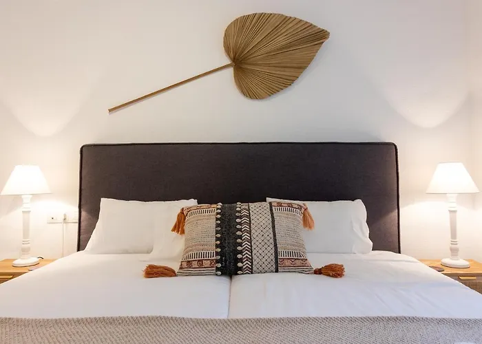 Center Flat Aventurero Boutique דירה *